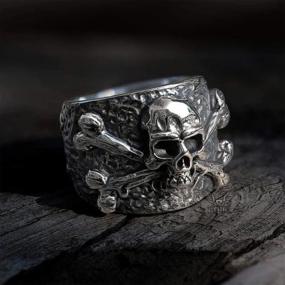 Crossbones Pirate Stainless Steel Skull Ring sold by GTHIC product image thumbnail 4