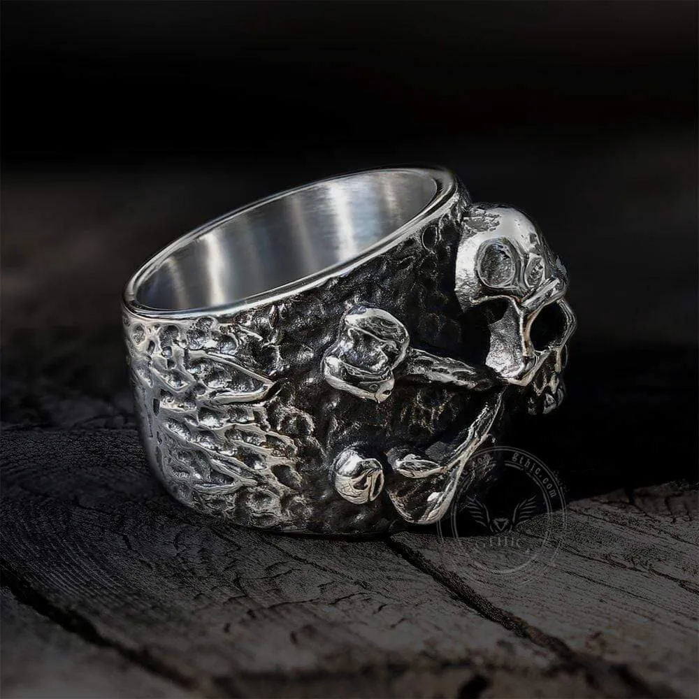 Crossbones Pirate Stainless Steel Skull Ring sold by GTHIC product image thumbnail 5
