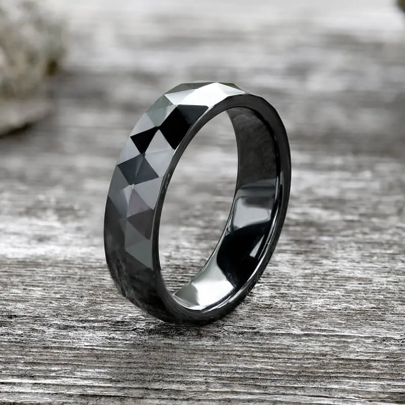 Minimalist Black Faceted Ceramic Ring sold by GTHIC