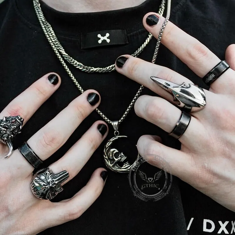 The Skull of Waning Moon Stainless Steel Necklace sold by GTHIC product image thumbnail 3