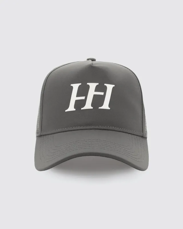 Icon Performance | Graphite made by Huega House