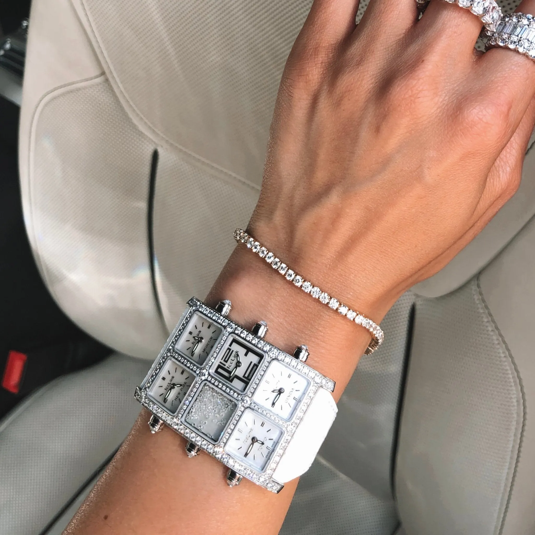 Aliana 6TZ Floating 3.80ct Diamond Watch sold by IceLink product image thumbnail 5