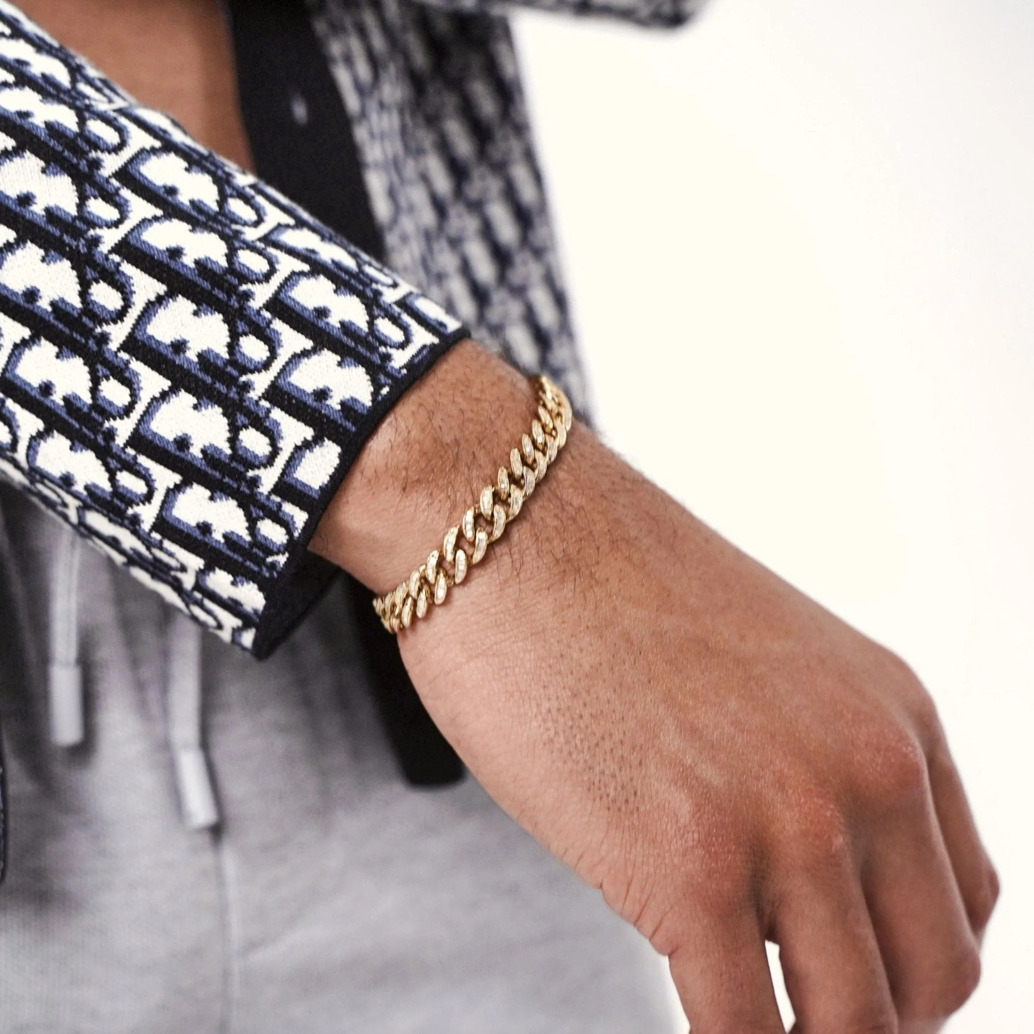 10K Baguette Cuban Bracelet 8.5mm sold by IceLink product image thumbnail 2