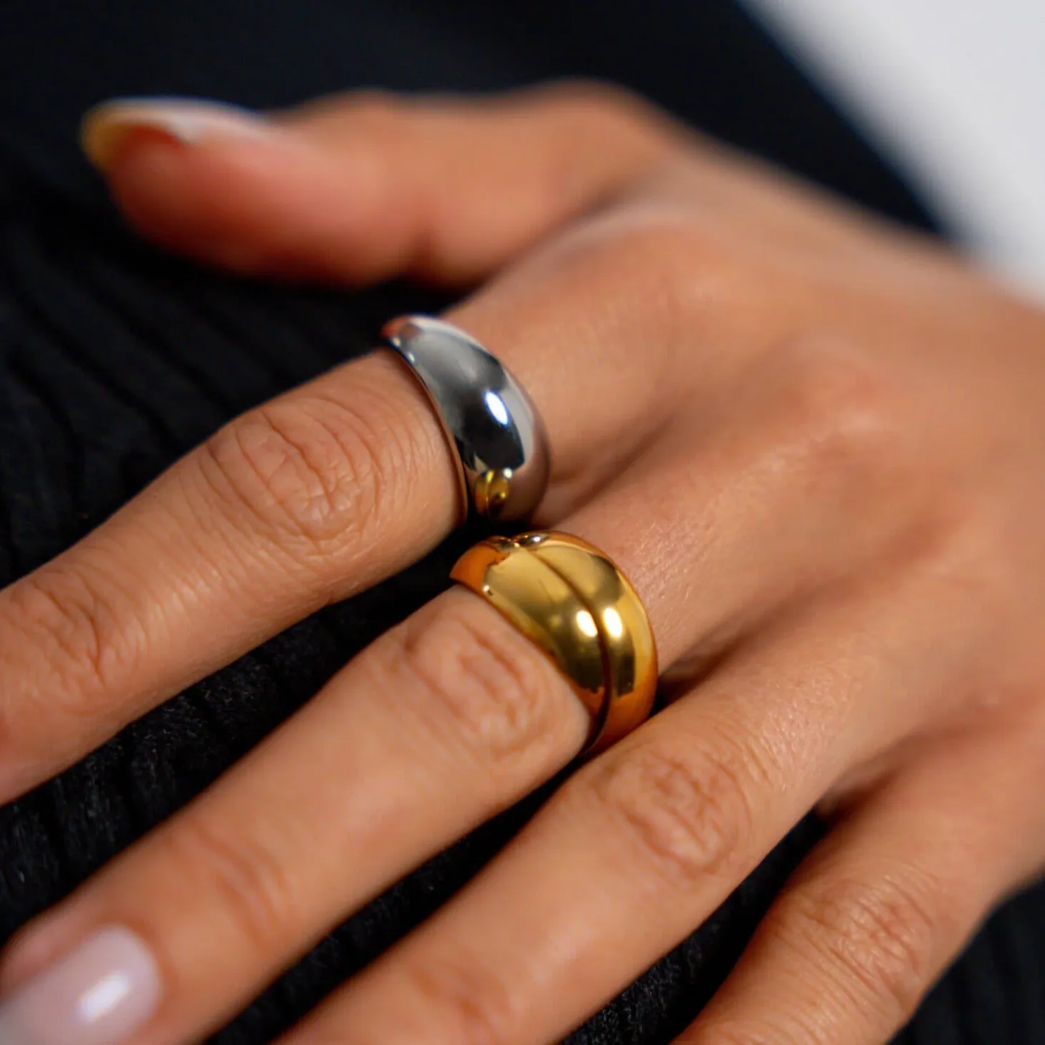 Iris Interlocking Ring sold by IceLink product image thumbnail 5