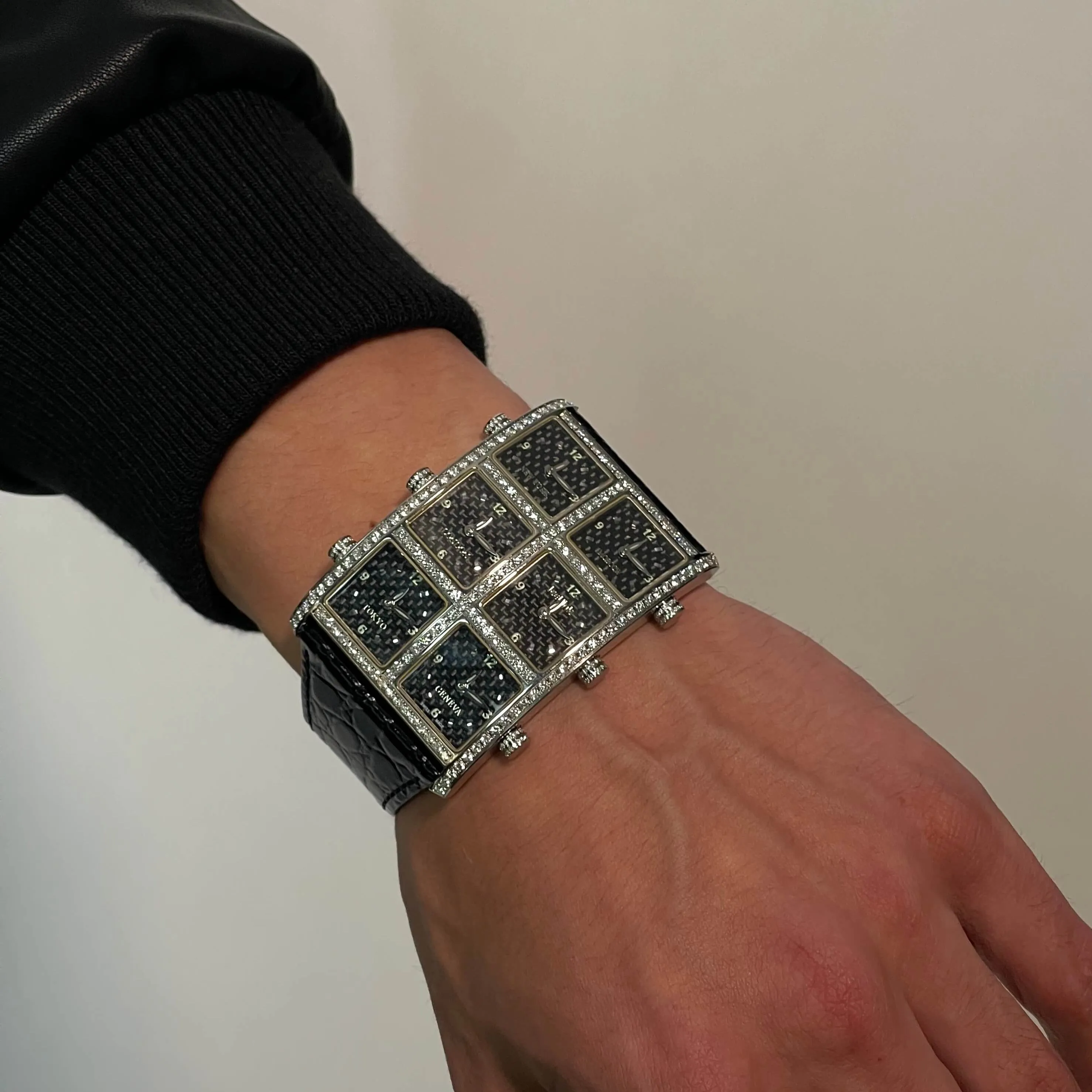 Duran Diamond 6TZ Watch (sample sale) sold by IceLink product image thumbnail 2