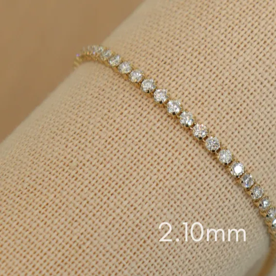 10K Gold Moissanite Tennis Bracelet 2.10mm sold by IceLink product image thumbnail 3