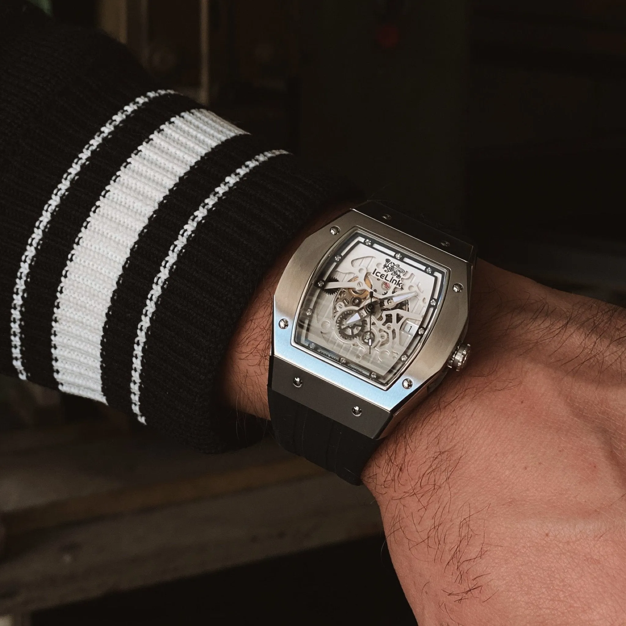 Ararat (sample sale) sold by IceLink product image thumbnail 2