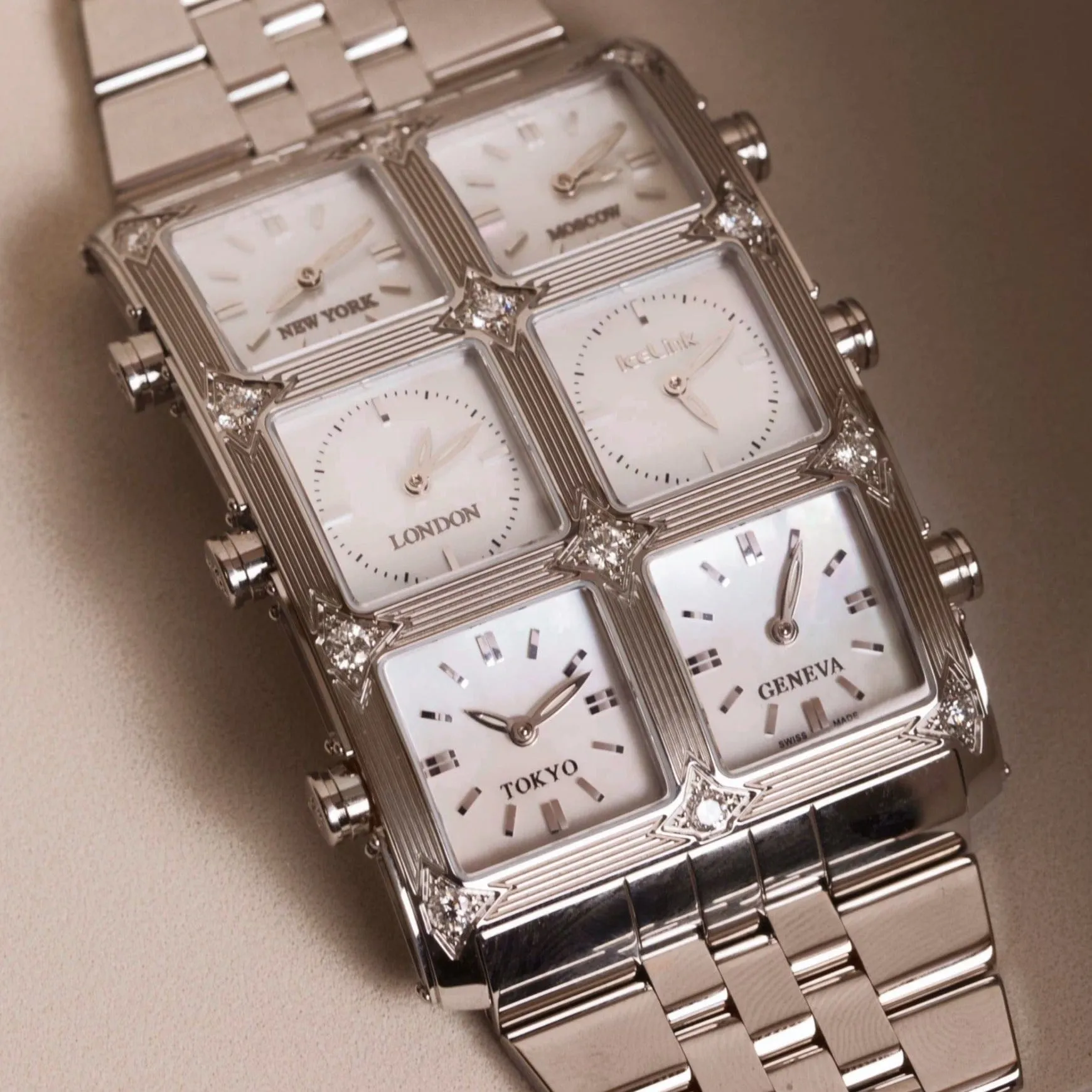 Arctic 1.5ct 6TZ Diamond Watch (sample sale) sold by IceLink product image thumbnail 3