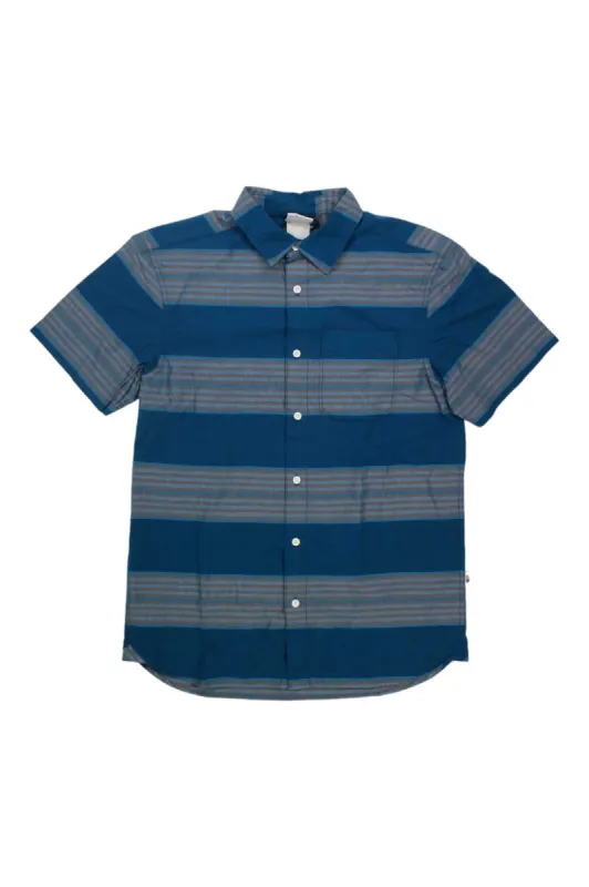 The North Face Mens Baytrail Yarn Dye Shirt made by Out&Back Outdoor
