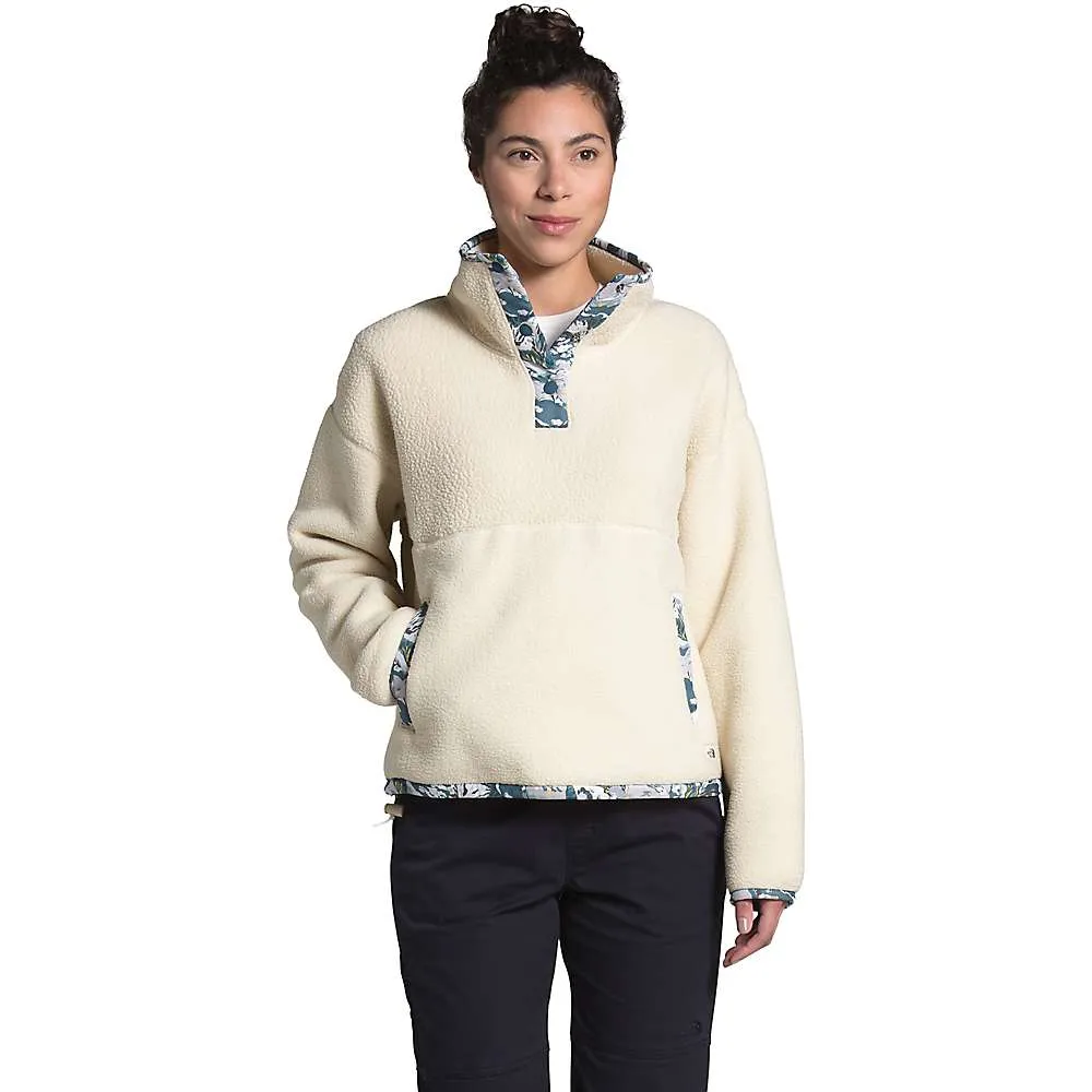 The North Face Womens Liberty Cragmont Fleece 1/4 Zip Top sold by Out&Back Outdoor product image thumbnail 2