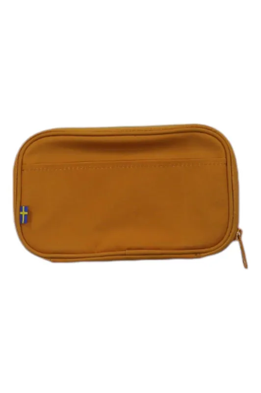 Fjallraven Kanken Travel Wallet sold by Out&Back Outdoor
