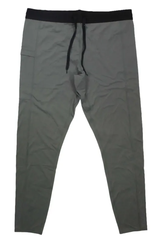 Eddie Bauer Mens Resonance Training Tight made by Eddie Bauer