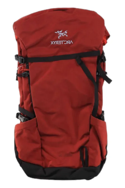 Brize 32 Backpack sold by Out&Back Outdoor