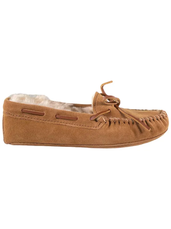 Minnetonka Women's Sheepskin Softsole Moc sold by Out&Back Outdoor