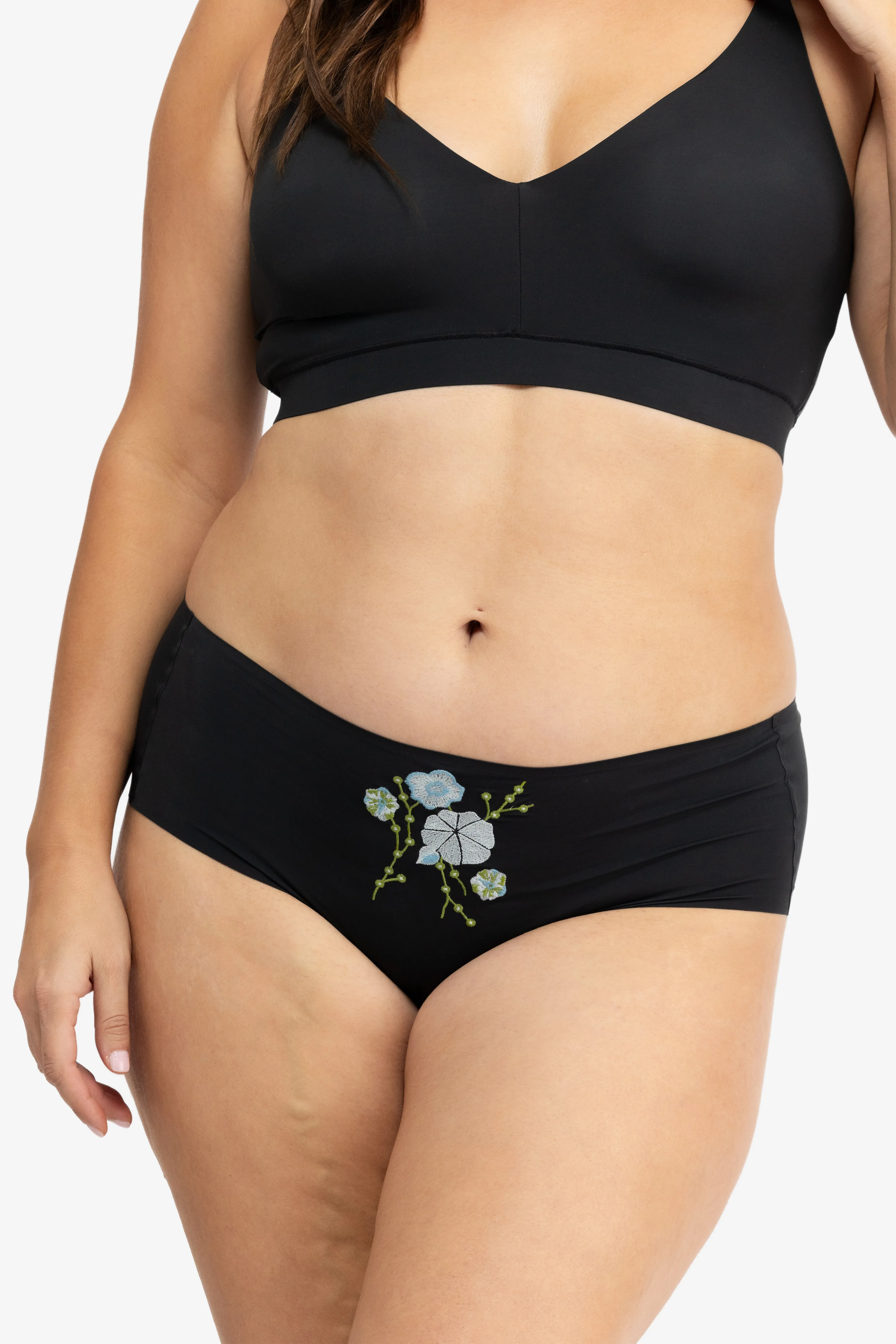 Soft Seamless Briefs with Embroidery sold by Uwila Warrior product image thumbnail 3