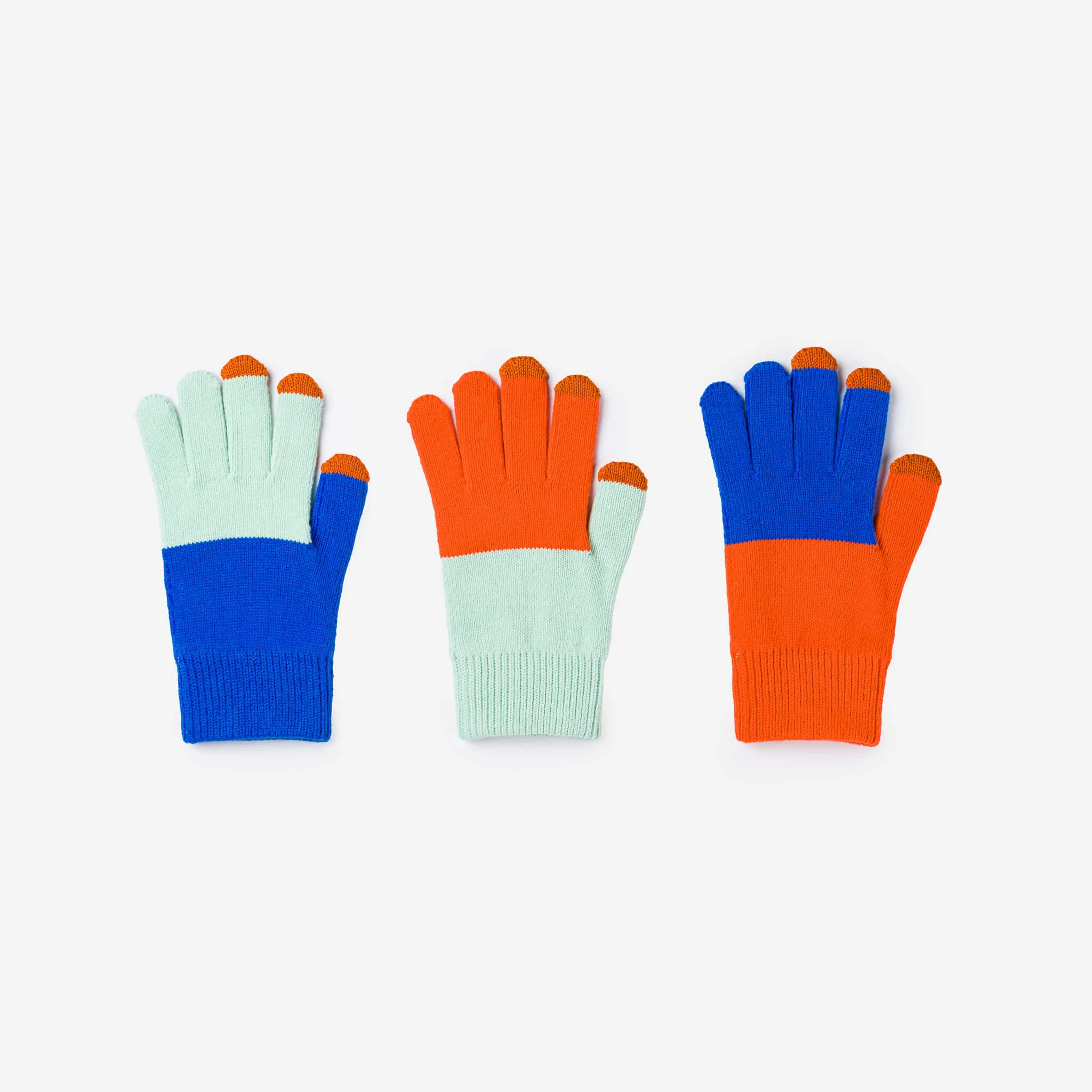 Pair and Spare Knit Touchscreen Gloves sold by Verloop LLC product image thumbnail 3