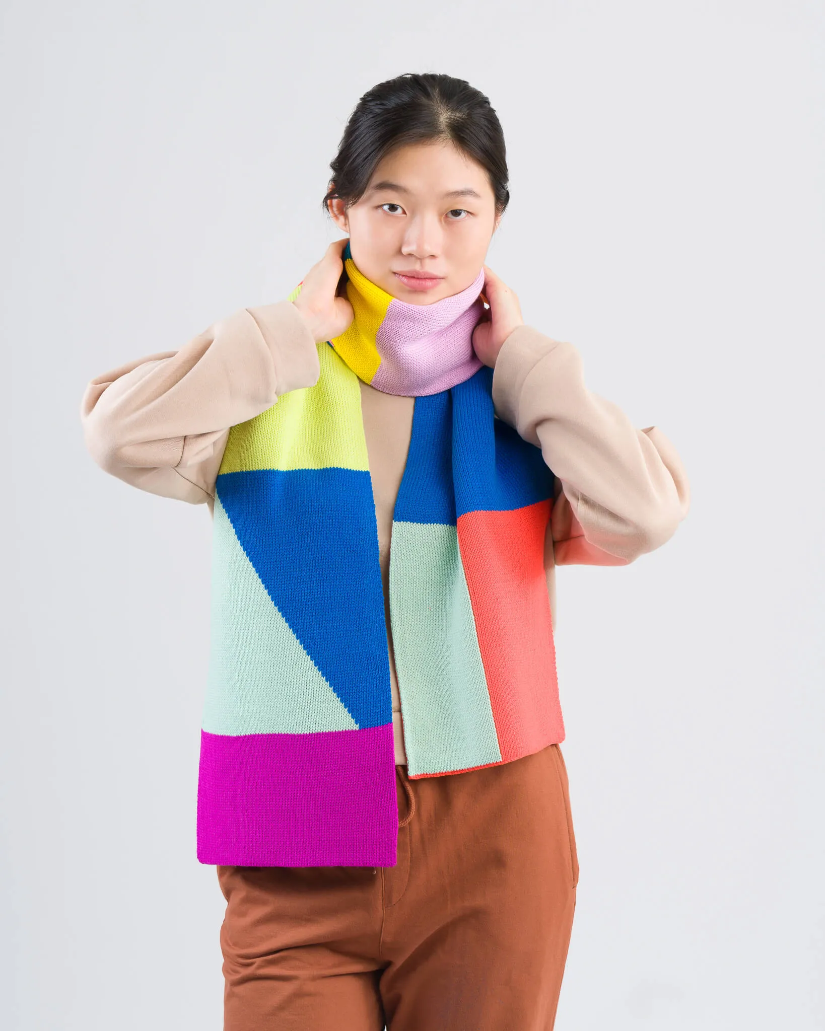 Mismatch Big Scarf sold by Verloop LLC product image thumbnail 5