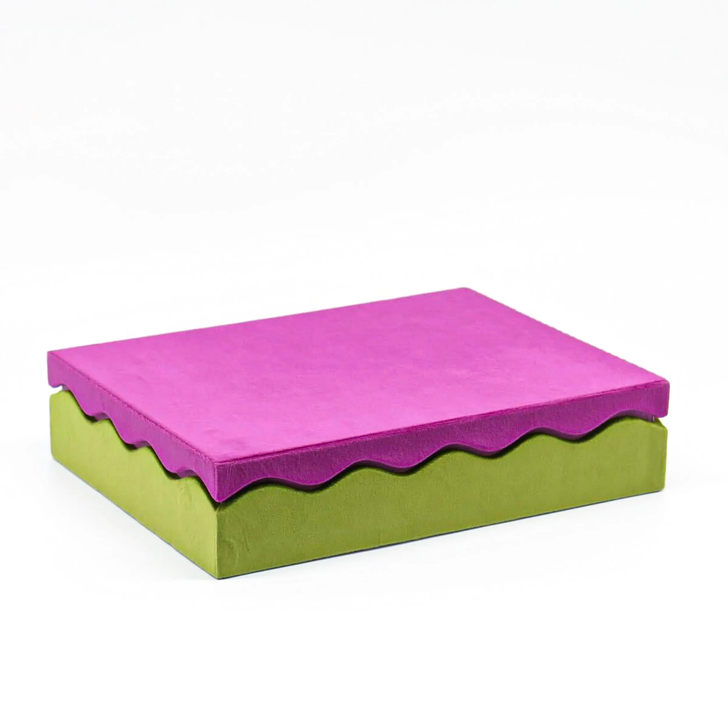 Scalloped Floret Jewelry Box sold by Ariel Gordon Jewelry