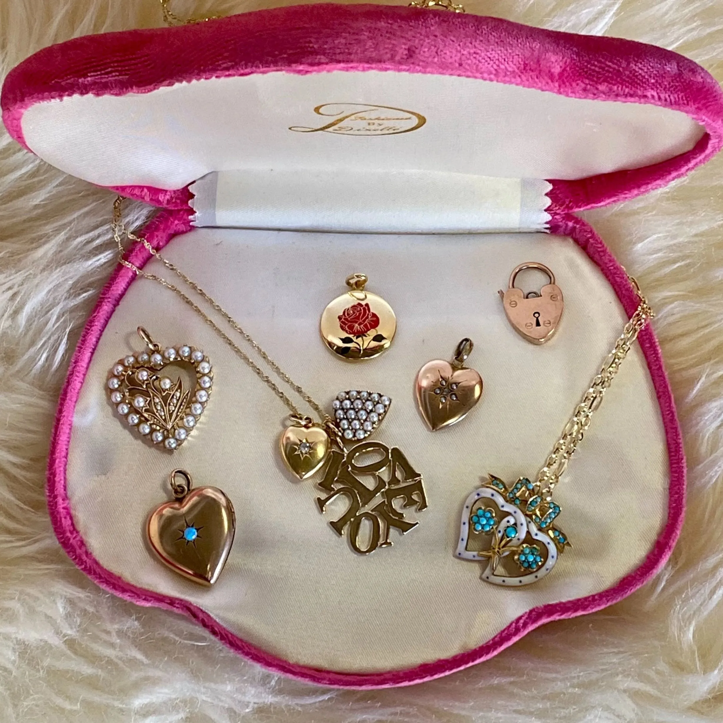 Victorian Heart Diamond Locket sold by Ariel Gordon Jewelry product image thumbnail 4