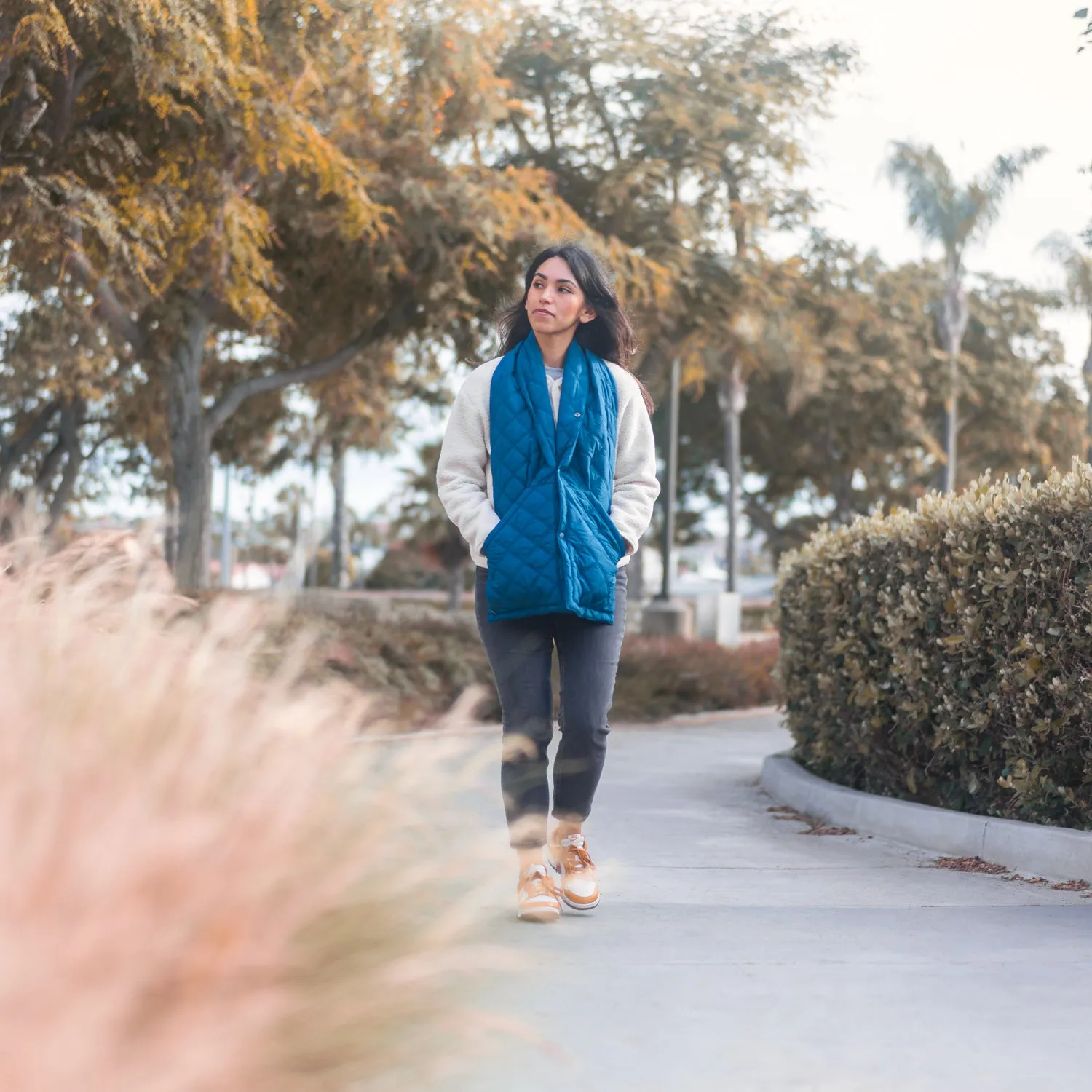 Puffer Hug - 418 Scarf sold by Puffer Hug product image thumbnail 4