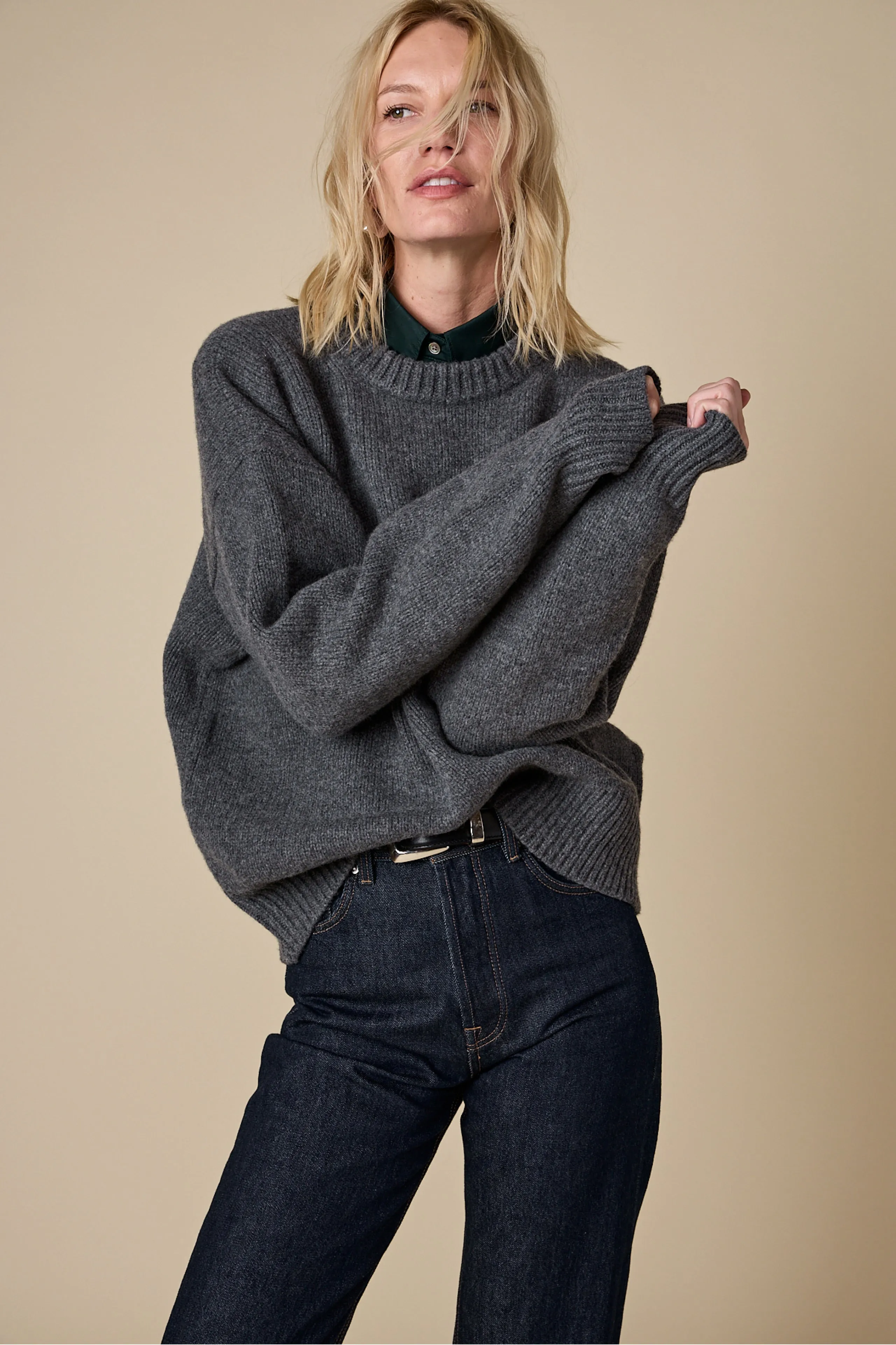 The Everything Shirt in Deep Emerald sold by Sold Out NYC product image thumbnail 5