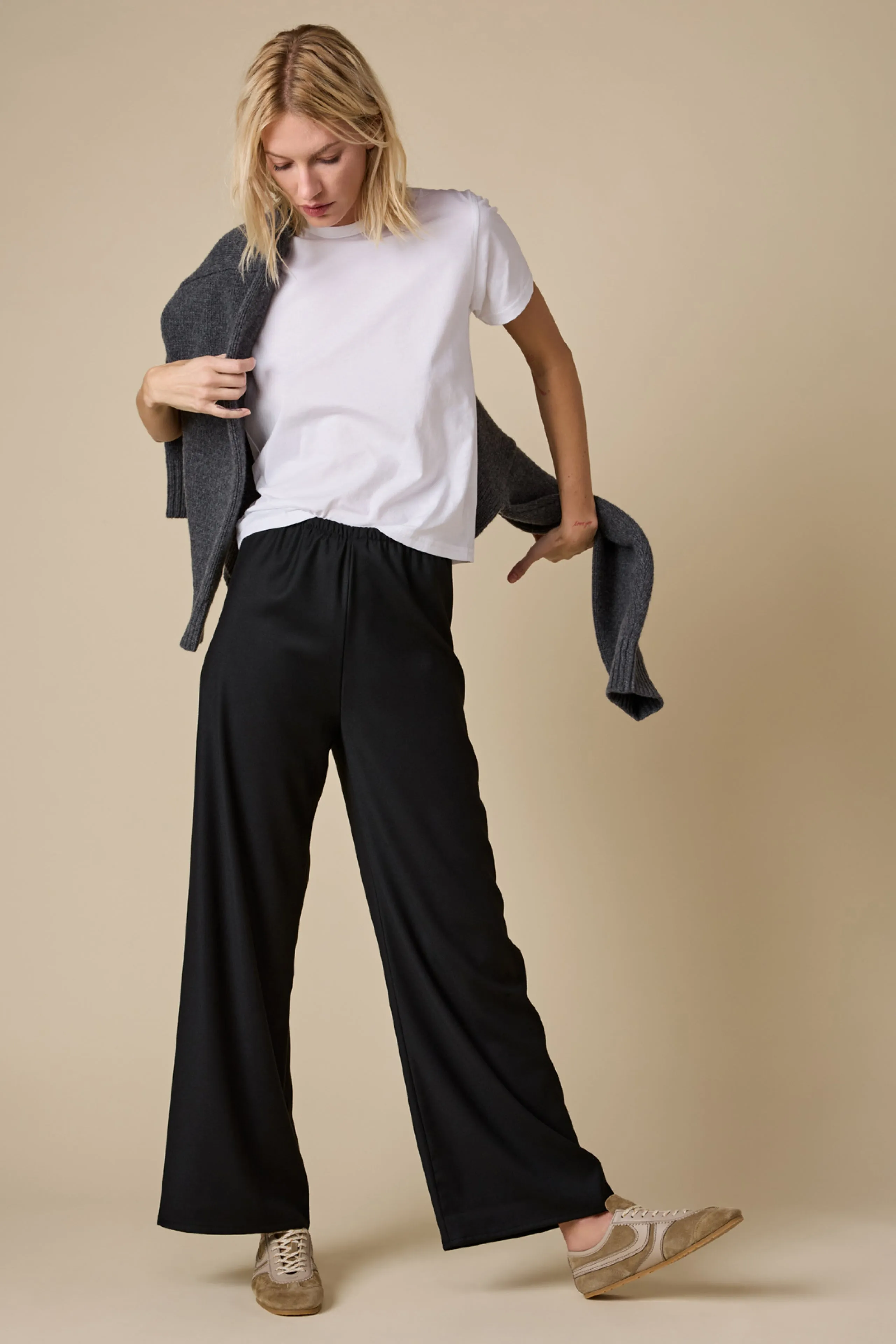 The Everything Pant in Black sold by Sold Out NYC product image thumbnail 3