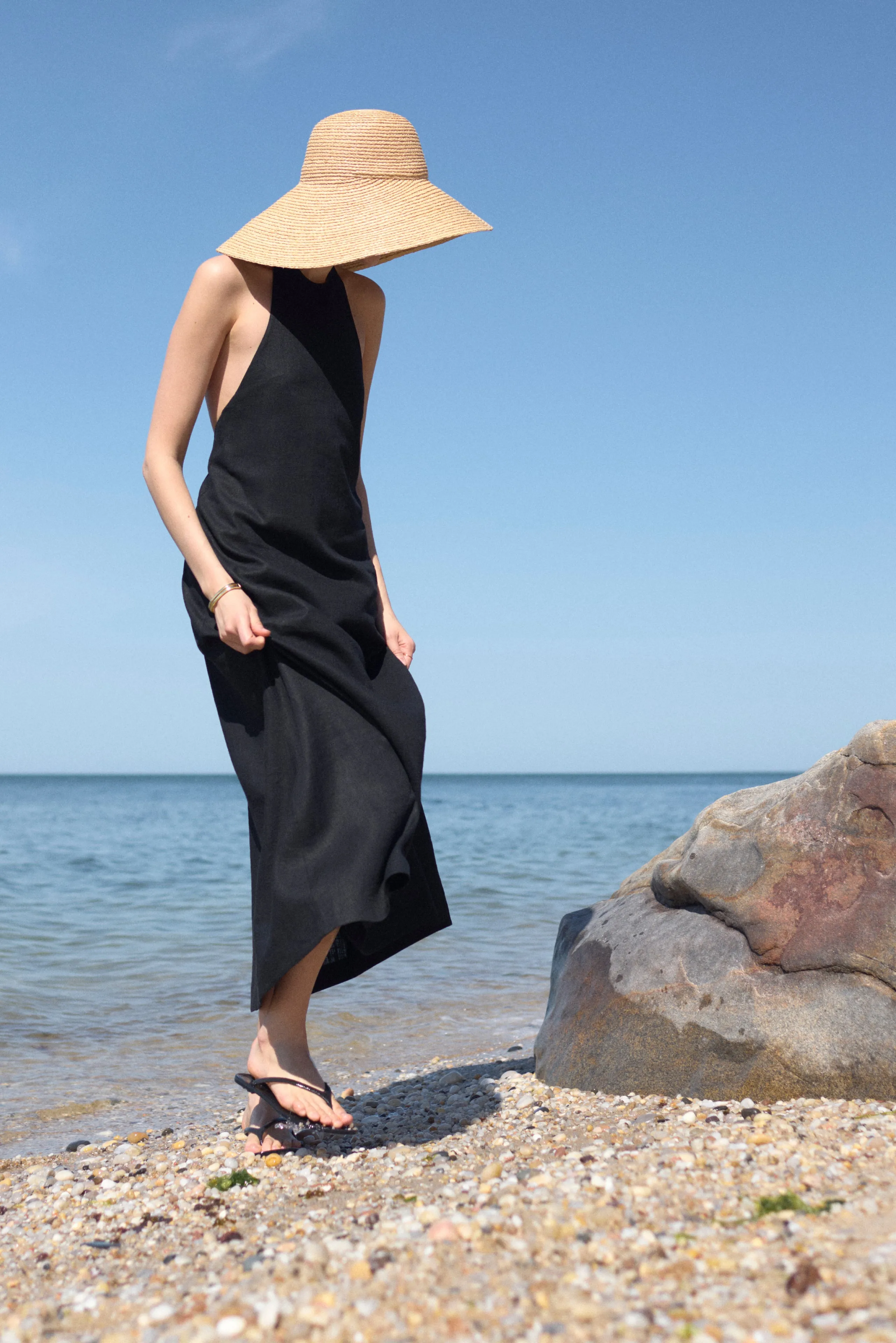 The Fête Linen Dress in Black sold by Sold Out NYC product image thumbnail 5