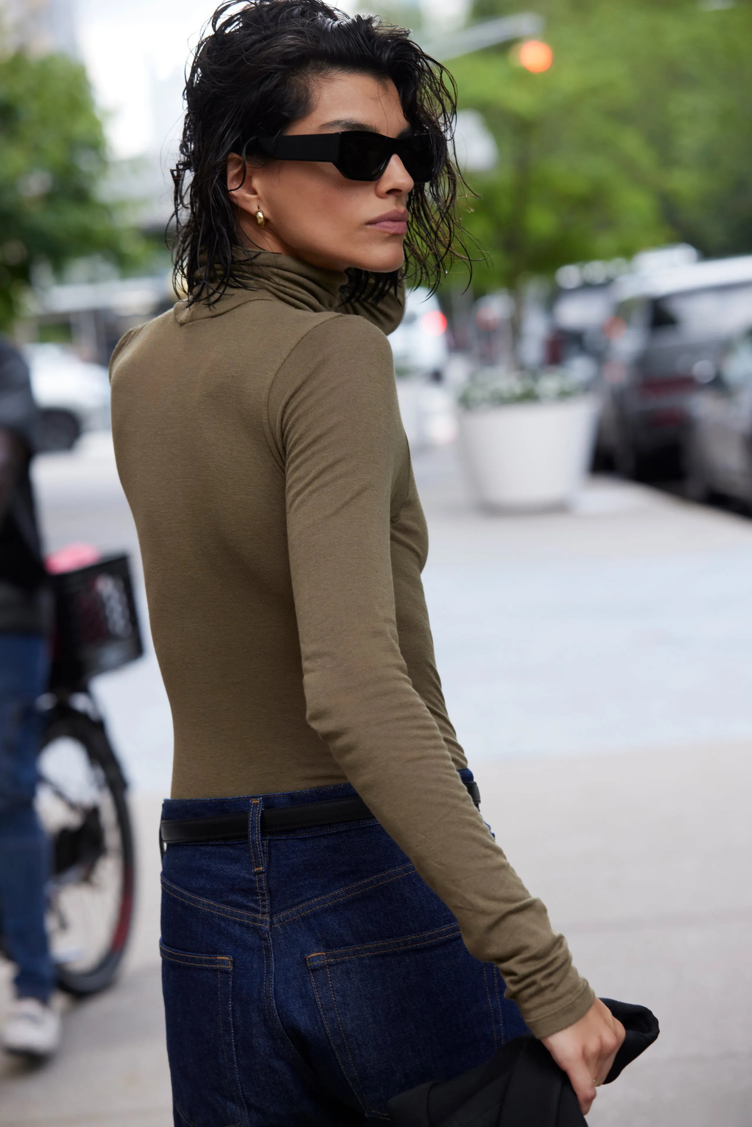 The Cashmere Turtleneck in Olive sold by Sold Out NYC product image thumbnail 3