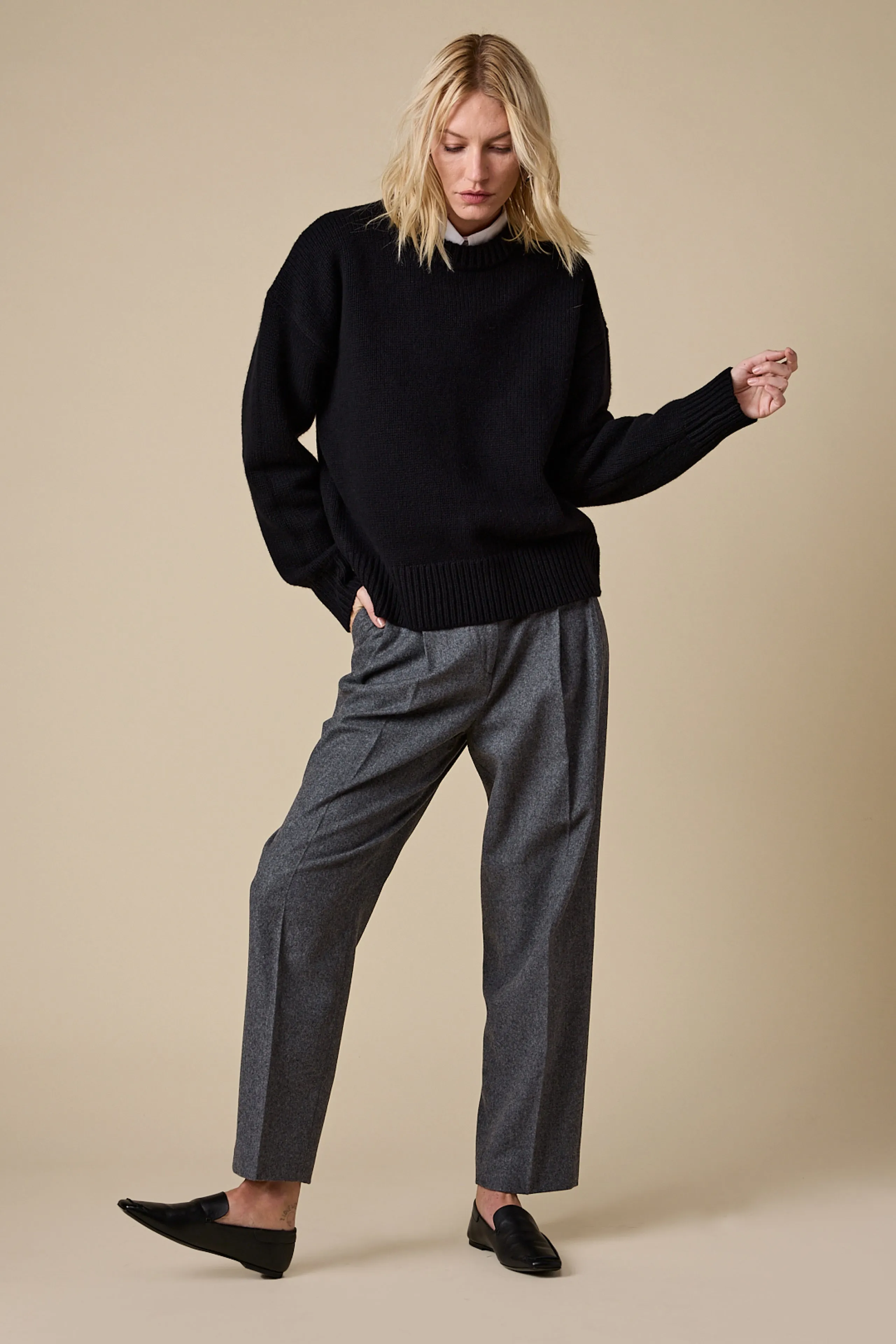 The Cashmere Signature Crew in Black sold by Sold Out NYC product image thumbnail 2