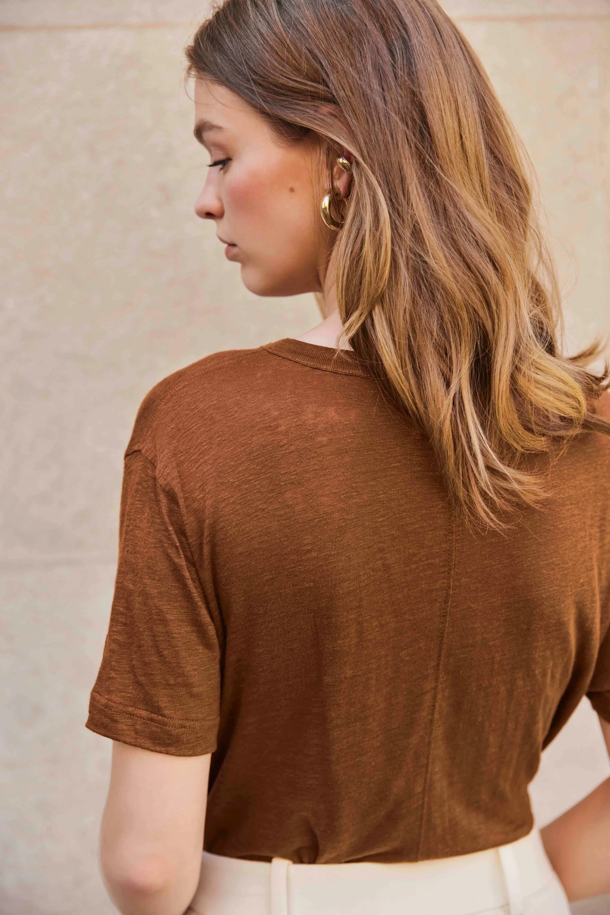 The Linen Perfect Tee In Toffee sold by Sold Out NYC product image thumbnail 5