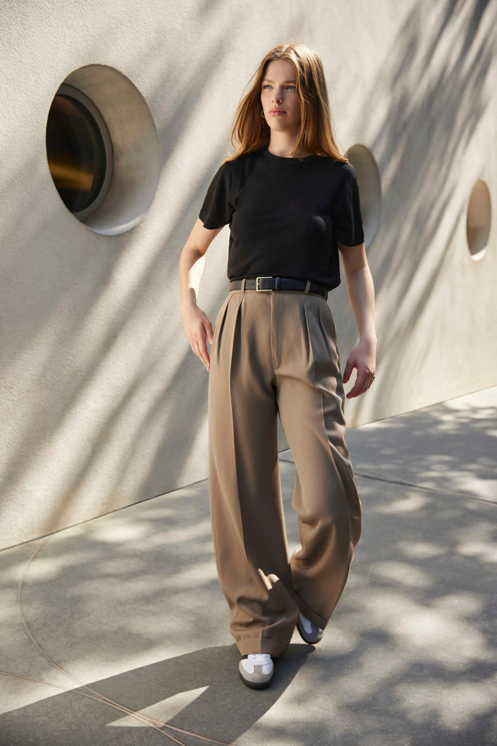 The Linen Perfect Tee In Black sold by Sold Out NYC product image thumbnail 4