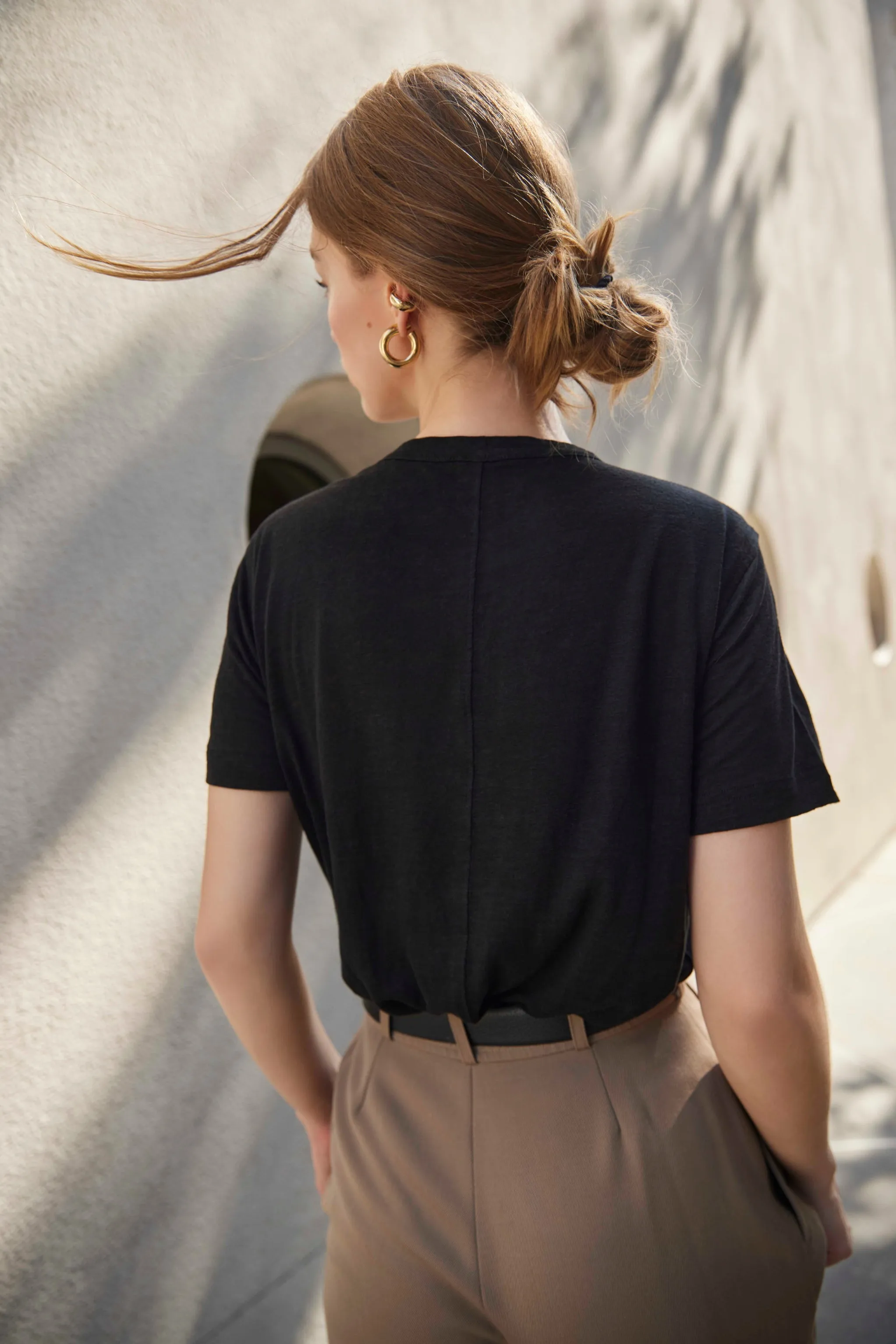 The Linen Perfect Tee In Black sold by Sold Out NYC product image thumbnail 3