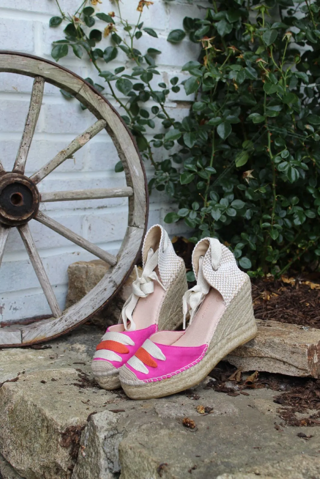 Rosa Coral Citron Espadrilles sold by Squeeze De Citron