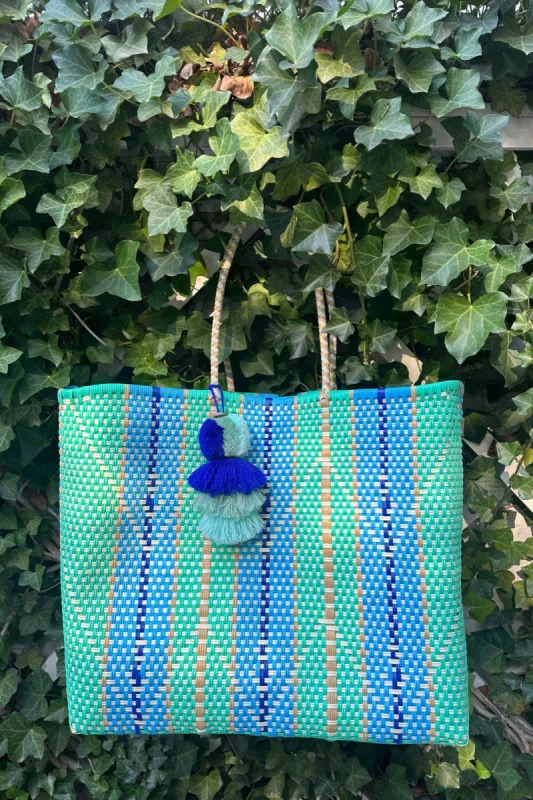 Harbor View Citron Tote sold by Squeeze De Citron