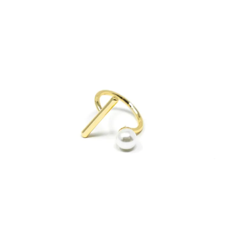Gold Bar and Pearl Ring sold by The Sis Kiss