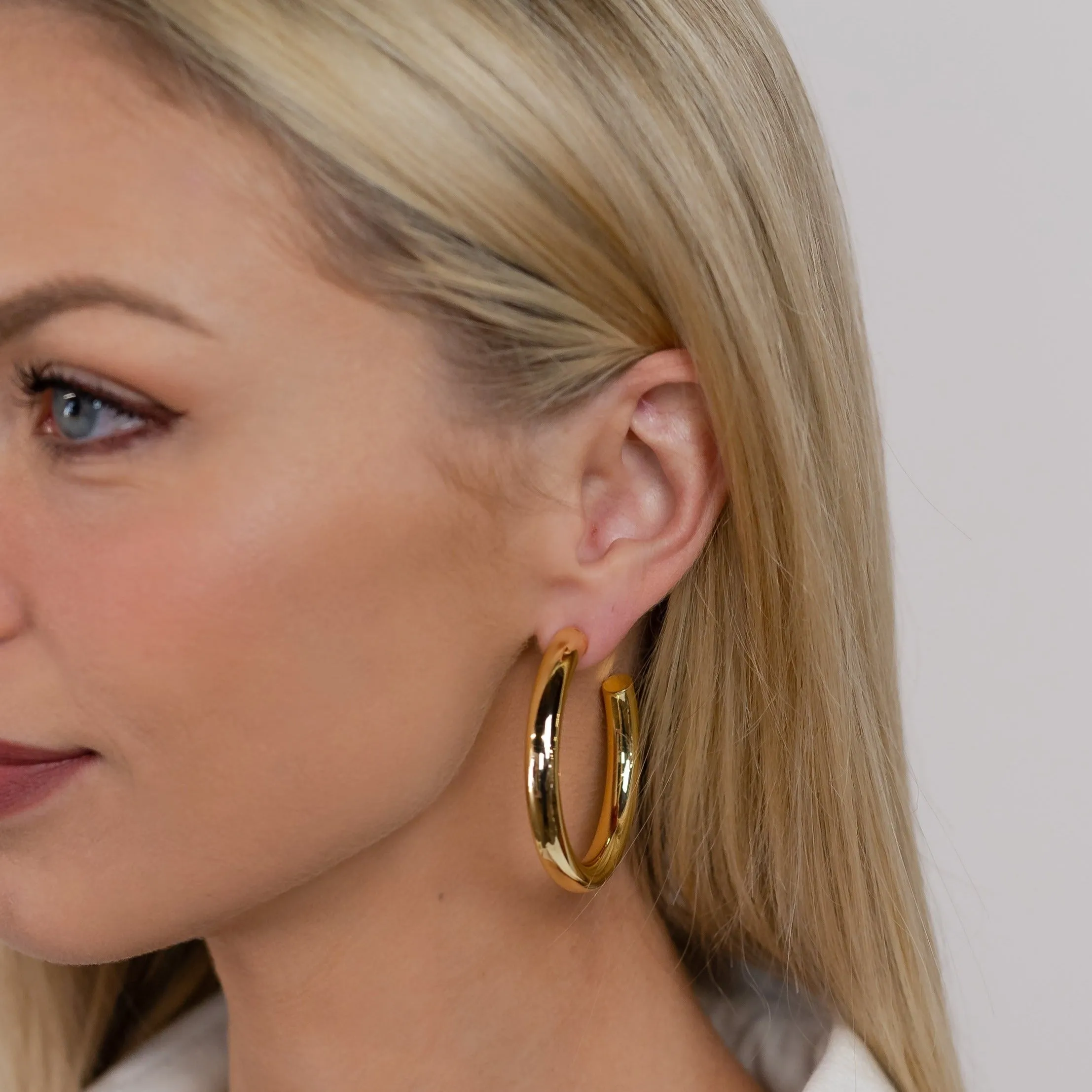 The Harlowe Hoops sold by The Sis Kiss product image thumbnail 4