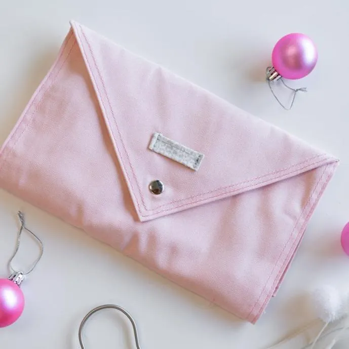 Sis Kiss Advent Calendar sold by The Sis Kiss product image thumbnail 5