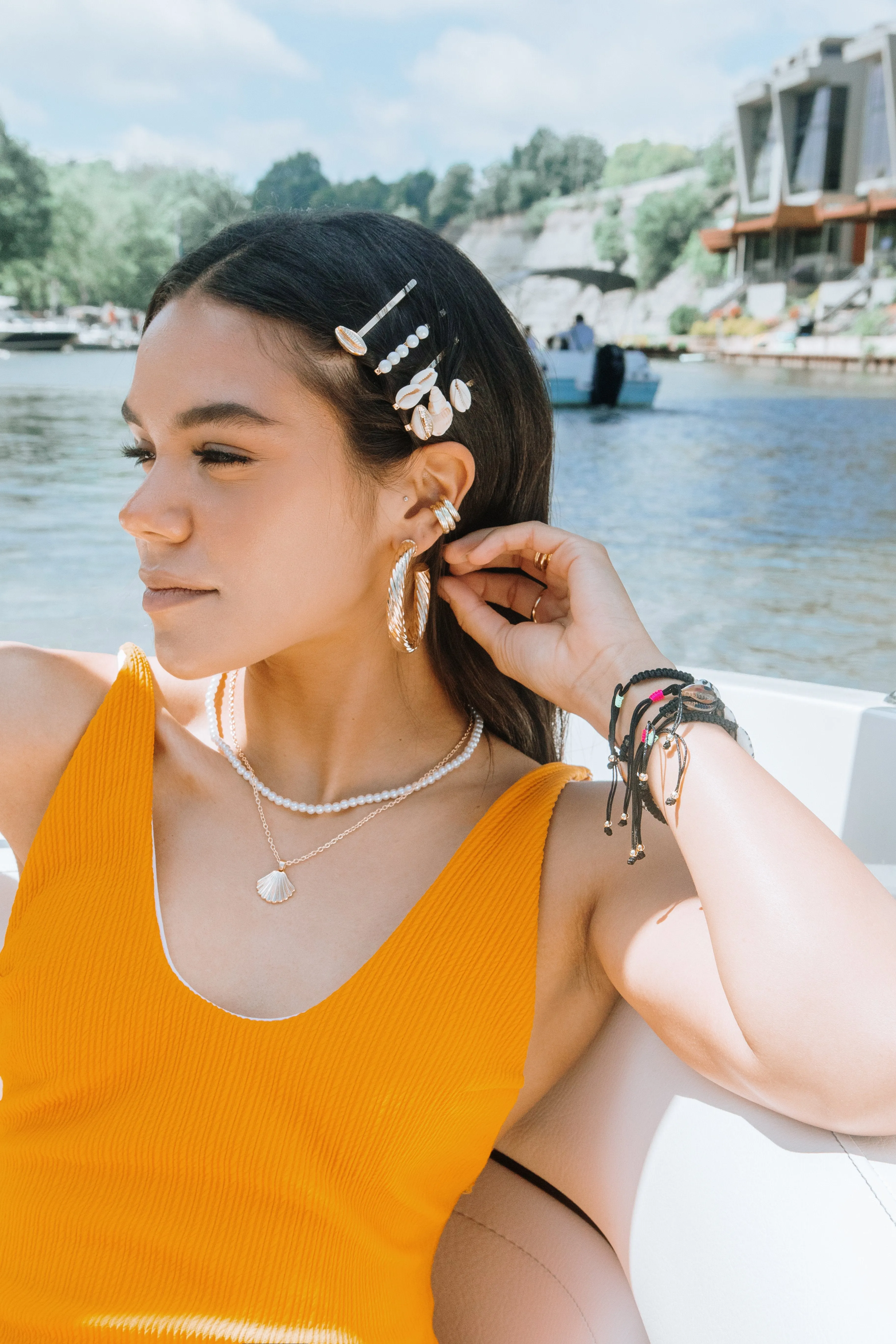 Gold Ear Cuff sold by The Sis Kiss product image thumbnail 3