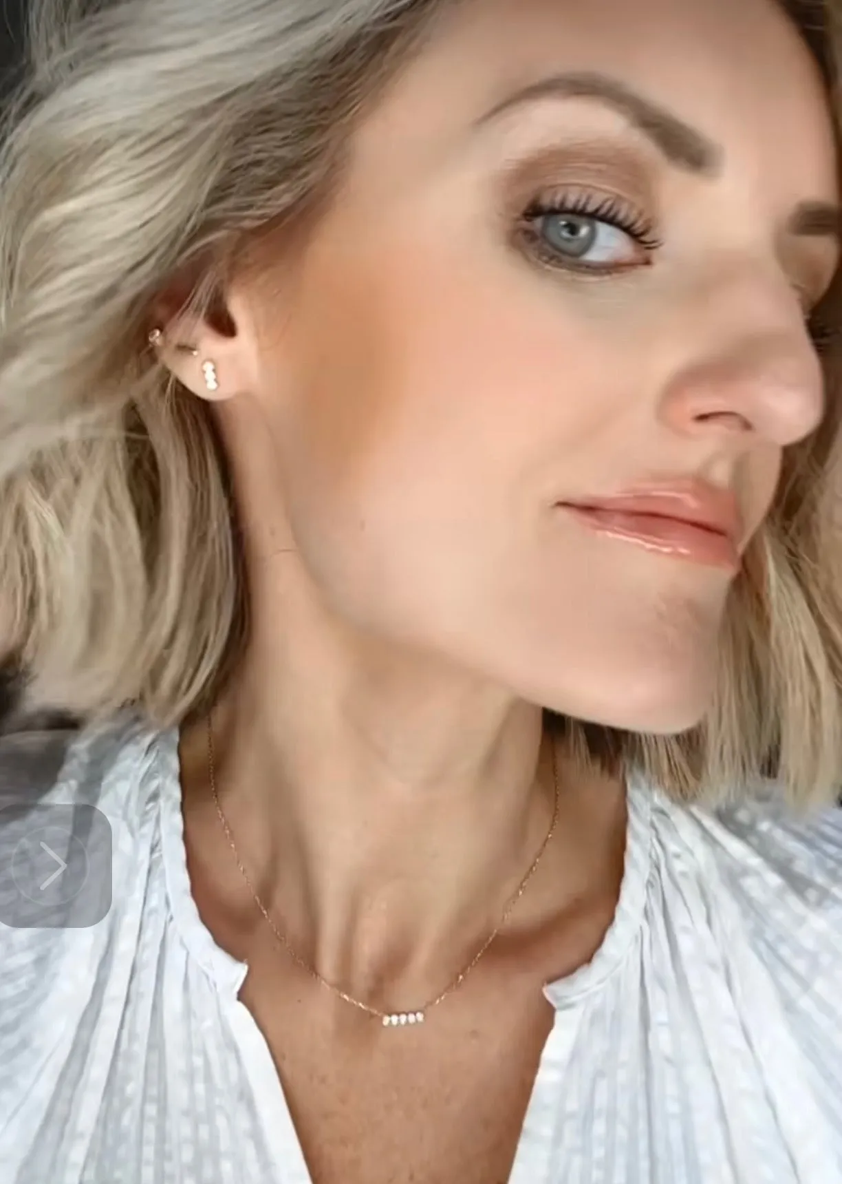 Loverly Crystal Bar Earrings sold by The Sis Kiss product image thumbnail 2