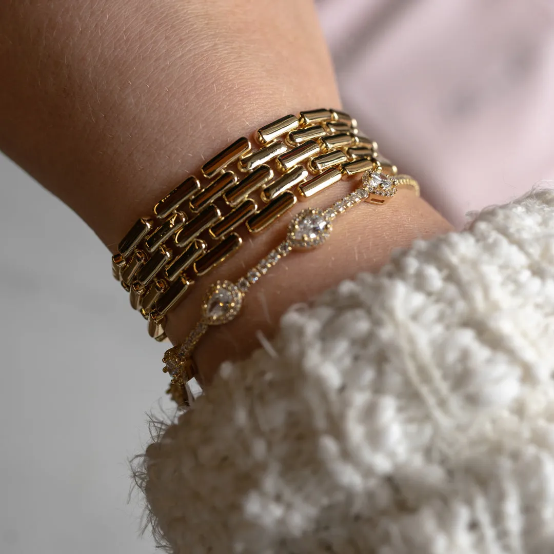 Crystal Teardrop Bracelet sold by The Sis Kiss product image thumbnail 2