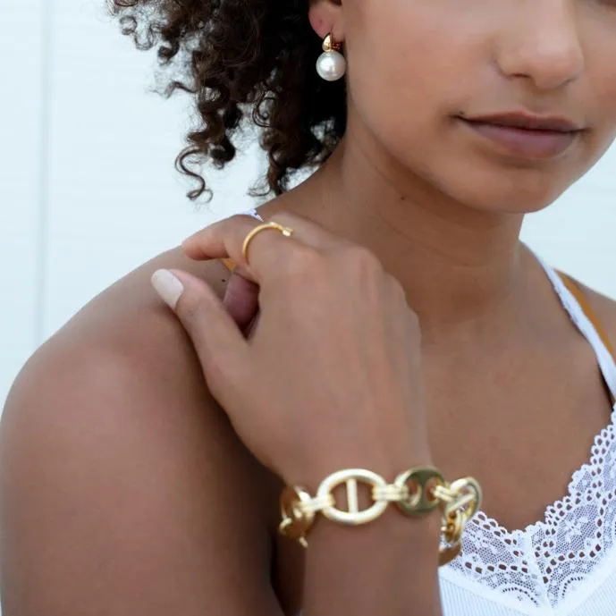 Bold Anchor Chain Bracelet sold by The Sis Kiss product image thumbnail 5