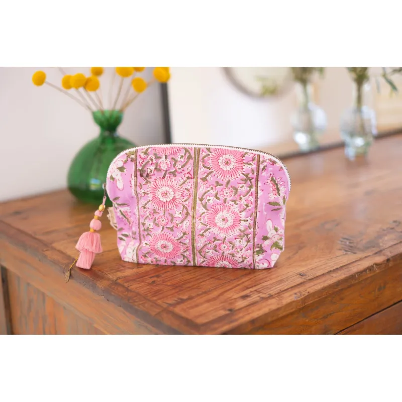 Clamshell Bag sold by Alicia Bell