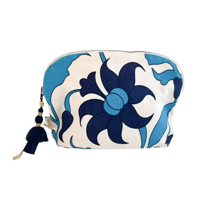 Clamshell Bag sold by Alicia Bell