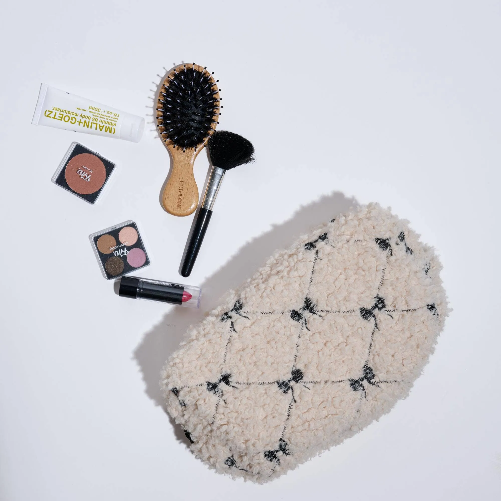 Chérie Chic Cosmetic & Travel Organizer Pouch: Cream Black sold by Alicia Bell product image thumbnail 2