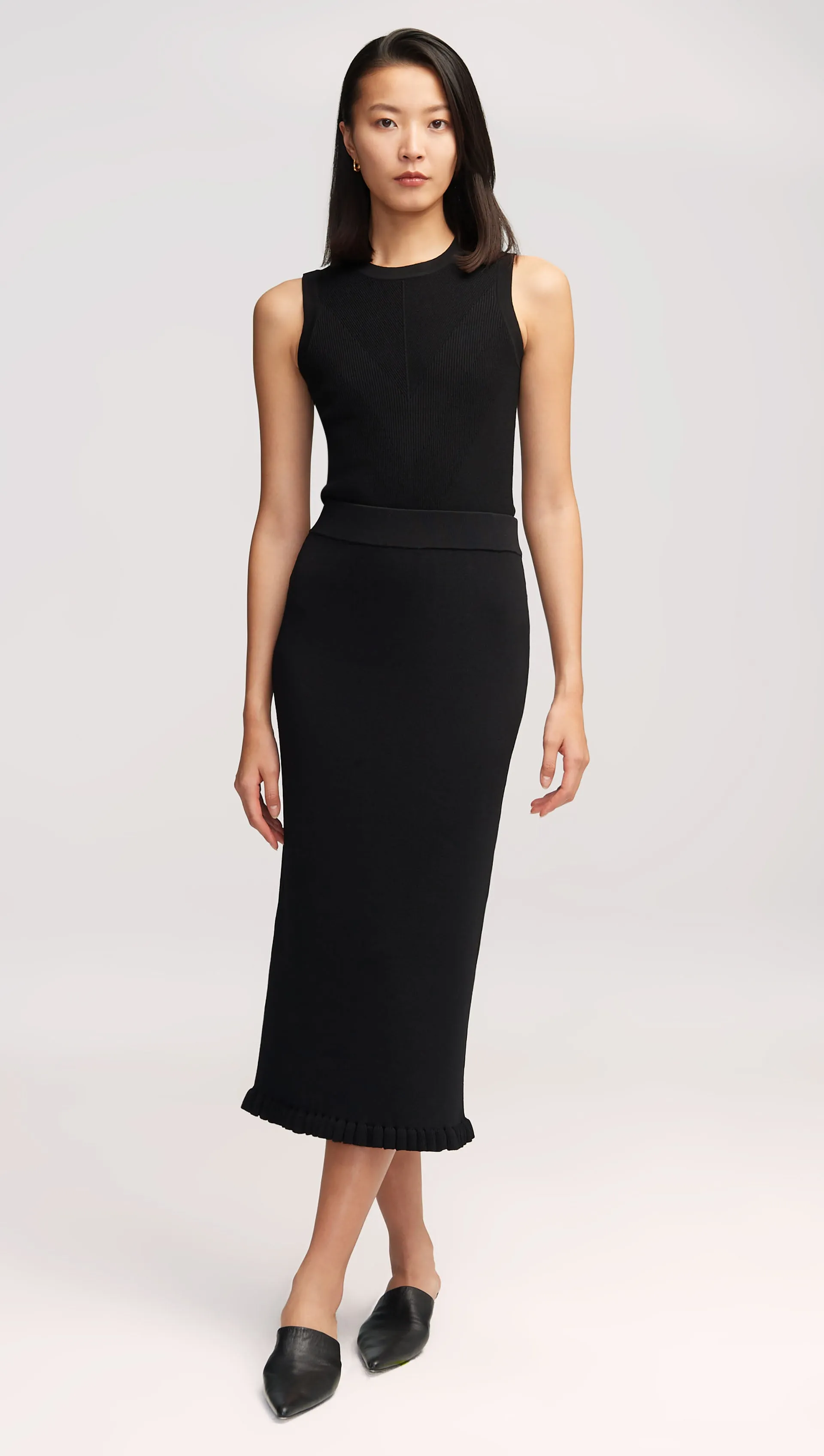 Ribbed Skirt in Stretch Rayon | Black sold by Argent