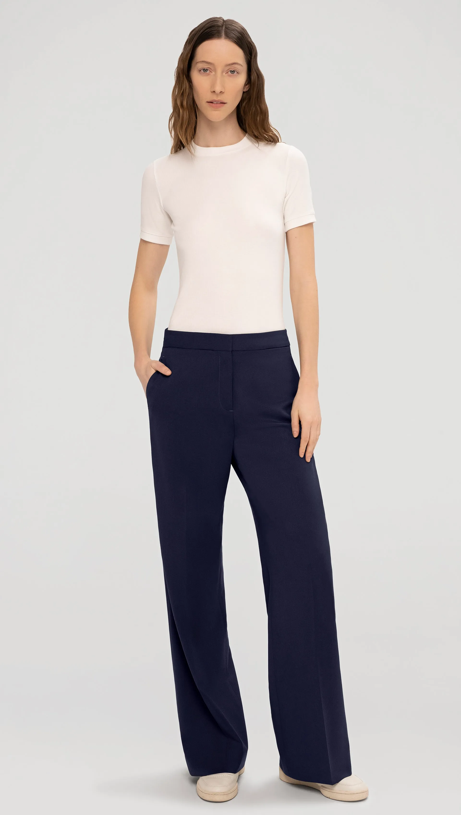 Wide Leg Trouser in Seasonless Wool | Navy sold by Argent