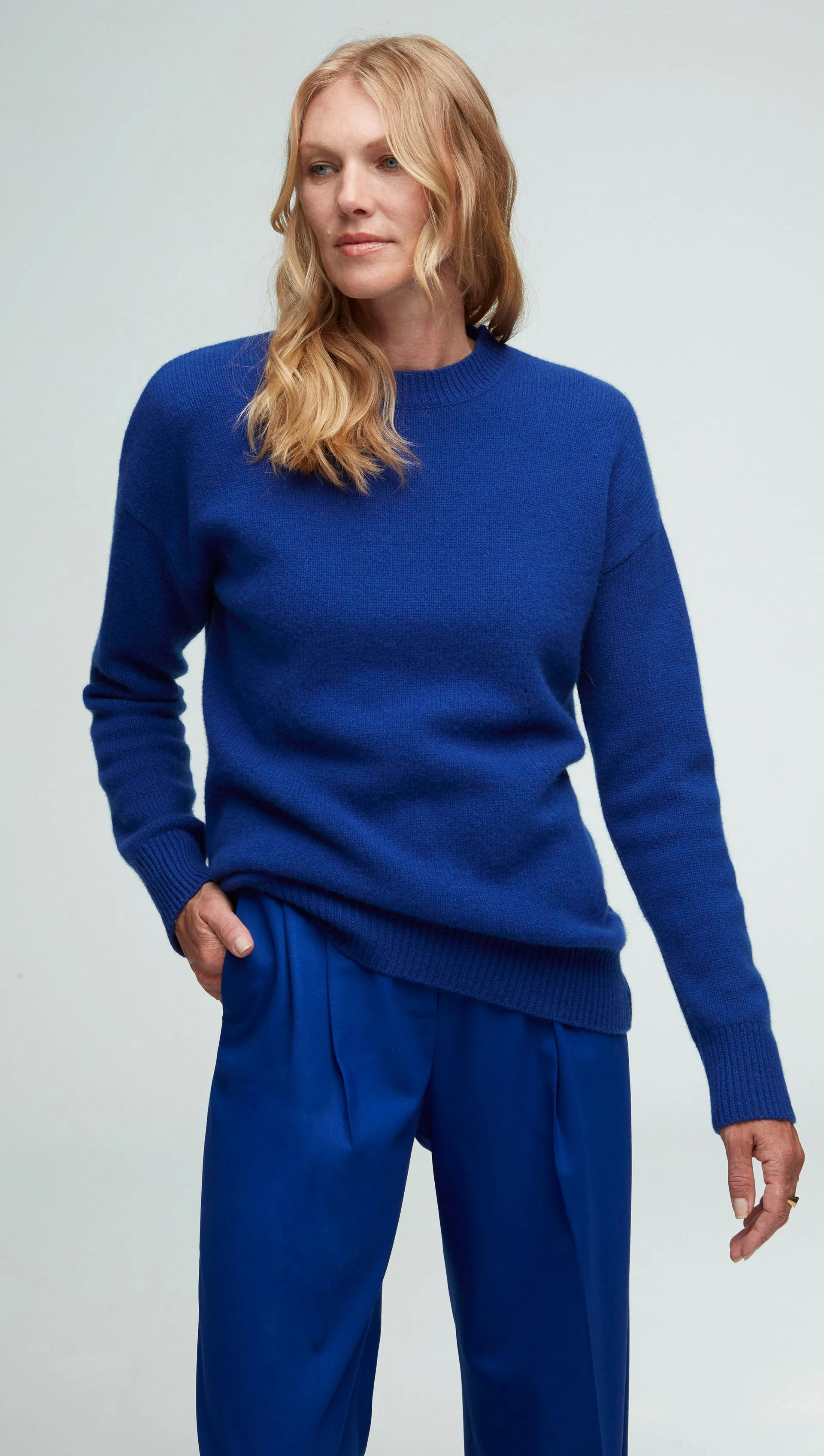 Oversized Sweater in Wool-Cashmere | Cobalt sold by Argent
