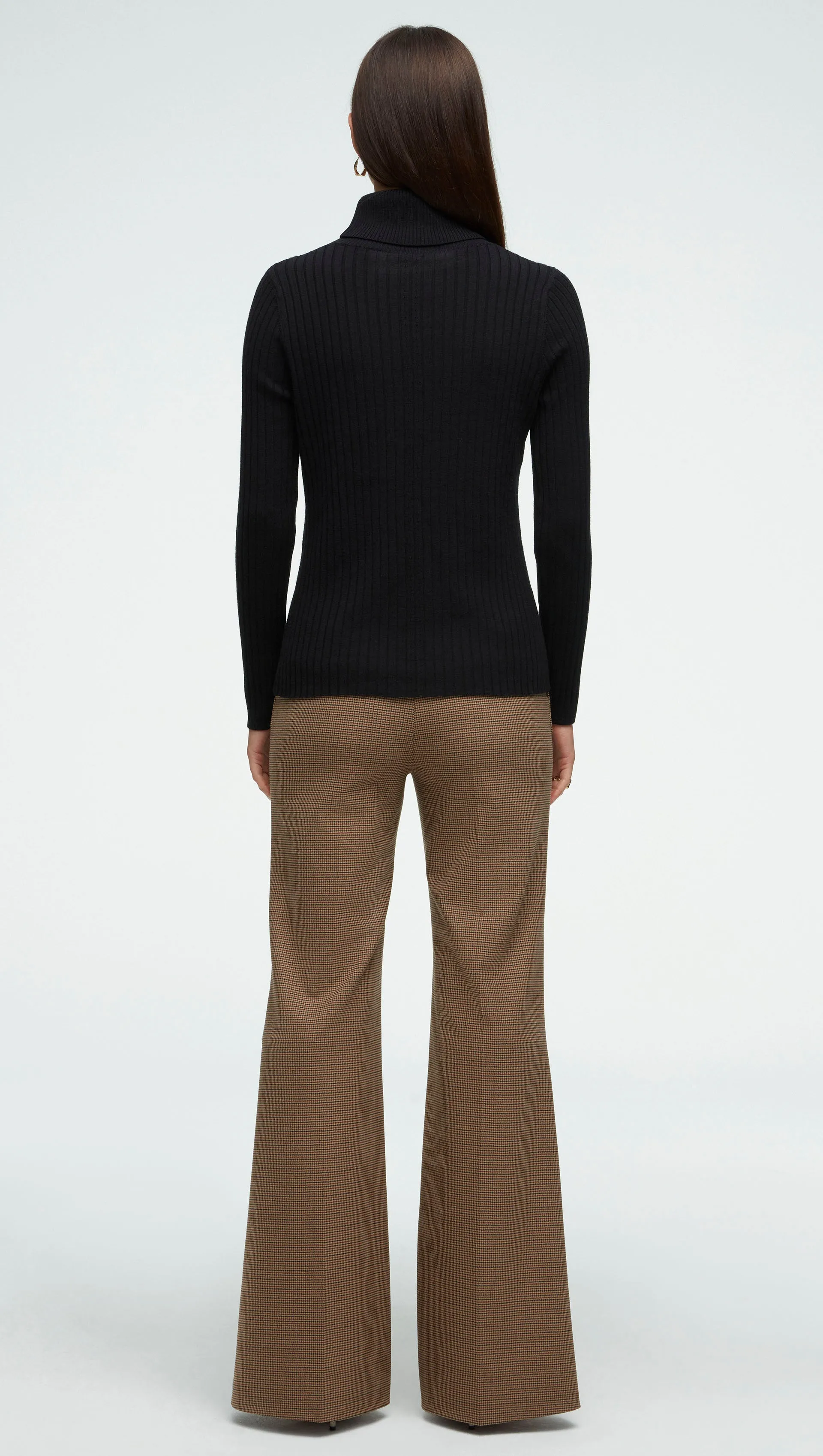 Ribbed Turtleneck in Merino Wool | Black sold by Argent product image thumbnail 5