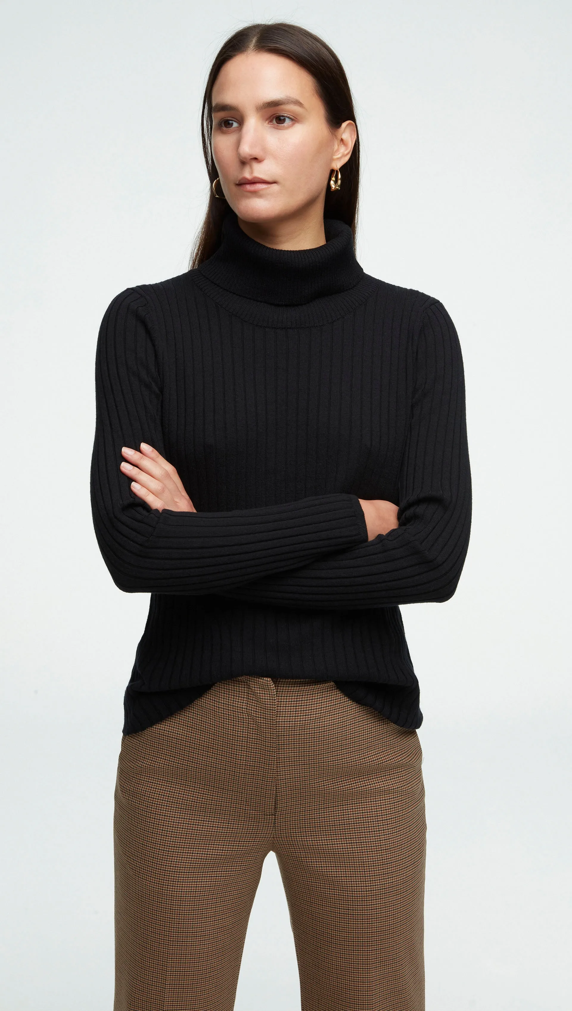 Ribbed Turtleneck in Merino Wool | Black sold by Argent