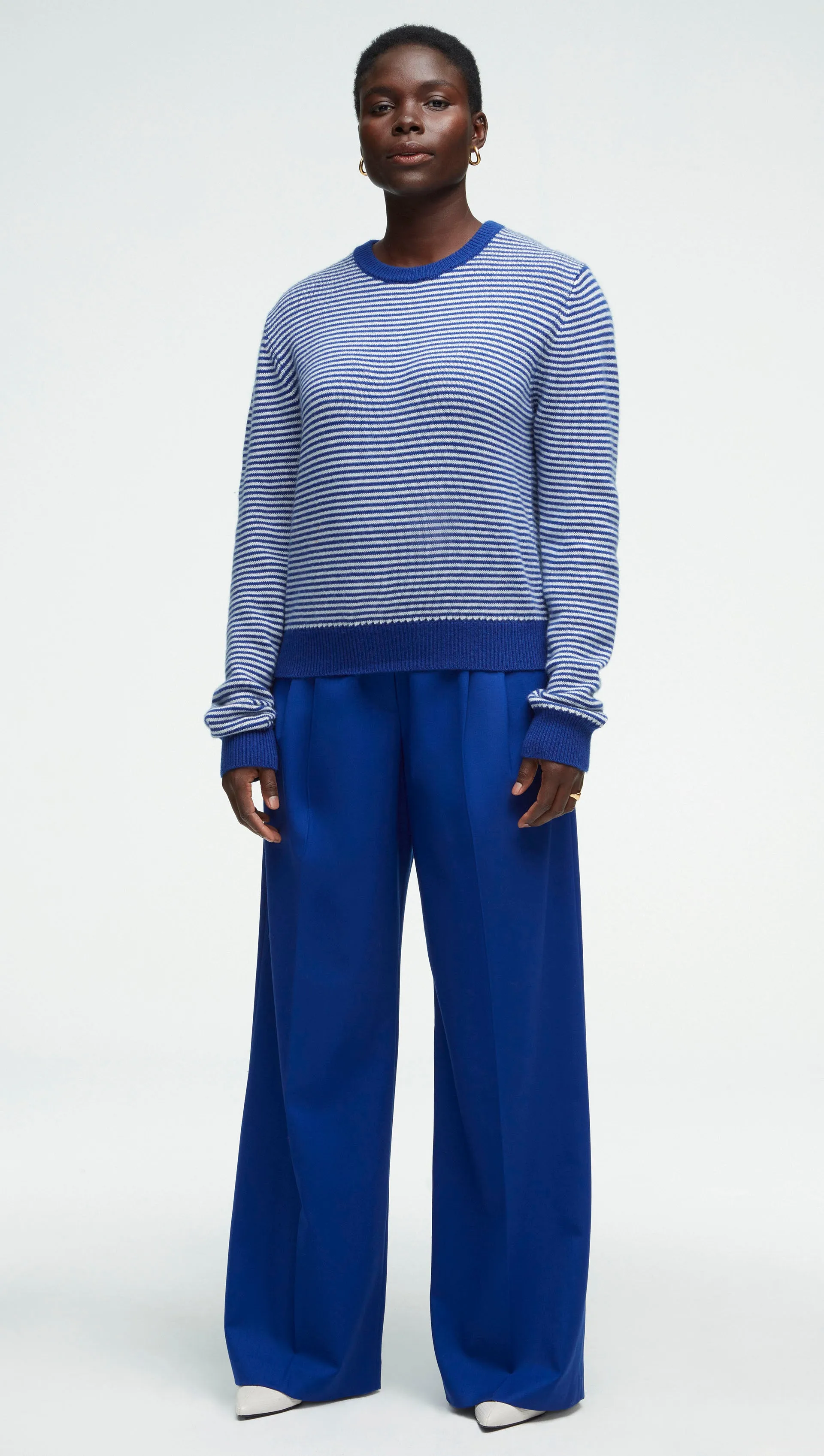 Striped Crewneck Sweater in Wool-Cashmere | Ivory/Cobalt sold by Argent product image thumbnail 5